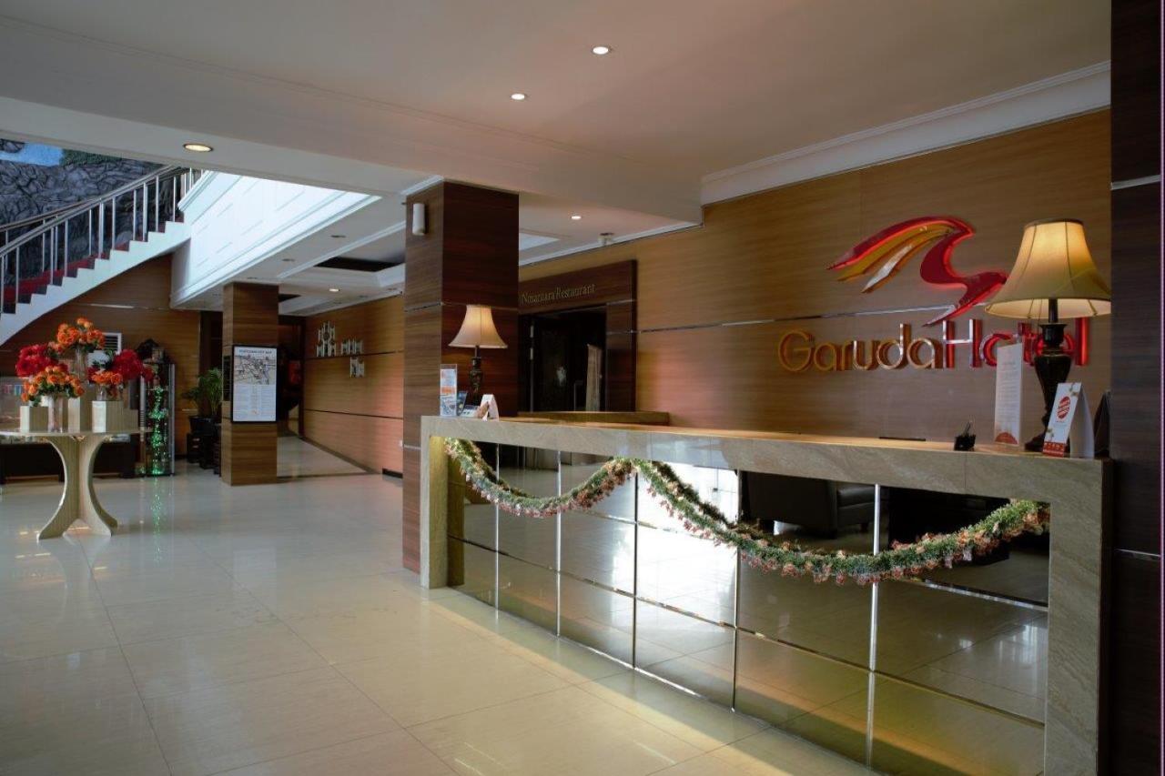 Garuda Hotel Pontianak Exterior foto