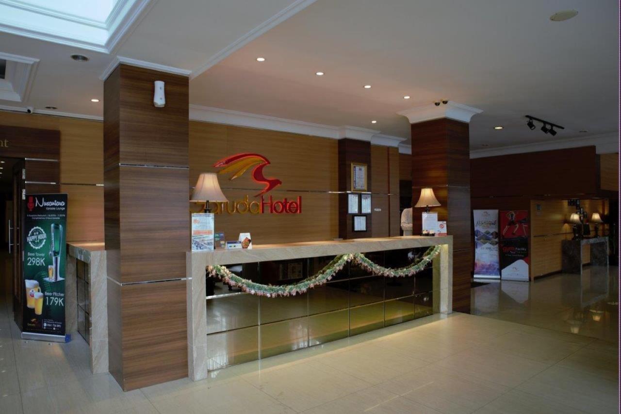 Garuda Hotel Pontianak Exterior foto